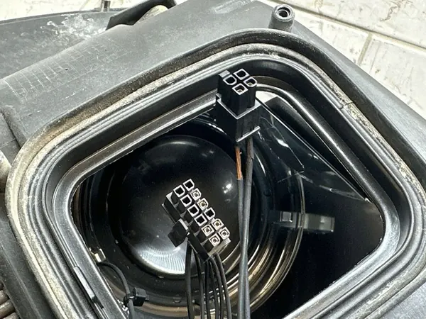 Farol BMW X5 E70 image 6