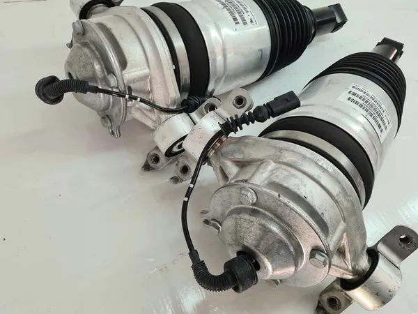 AMMORTIZZATORE VOLKSWAGEN TOUAREG 7P6616019N 7P6616020N image 2