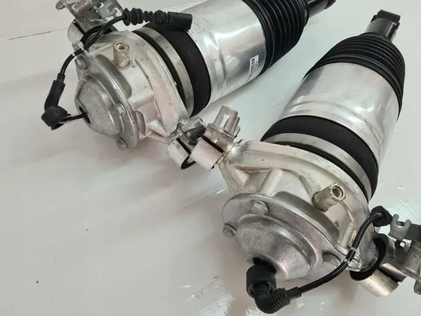 AMMORTIZZATORE VOLKSWAGEN TOUAREG 7P6616019N 7P6616020N image 5