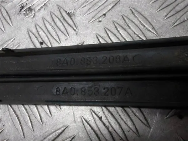 Left Right Lamp Bracket Audi 80 B4 image 3