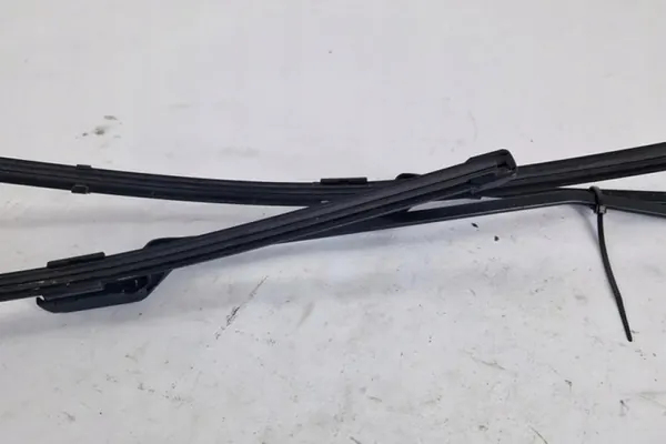 Front Wipers VW CADDY III VARIANT 2K1955409B image 4