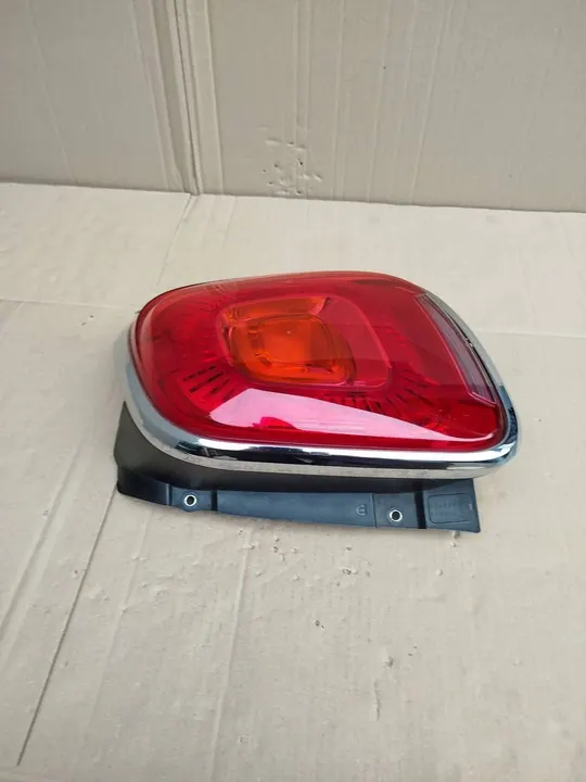 Fiat OE 51937411 lámpara image 5