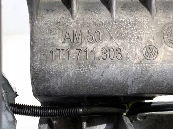 Levier Frein à Main VW Caddy IV 1T1711303 OEM image 5