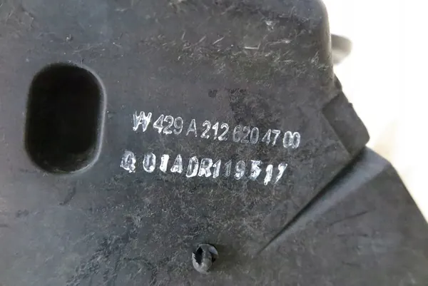 Rivestimento destro Mercedes W212 A2126204600 image 5