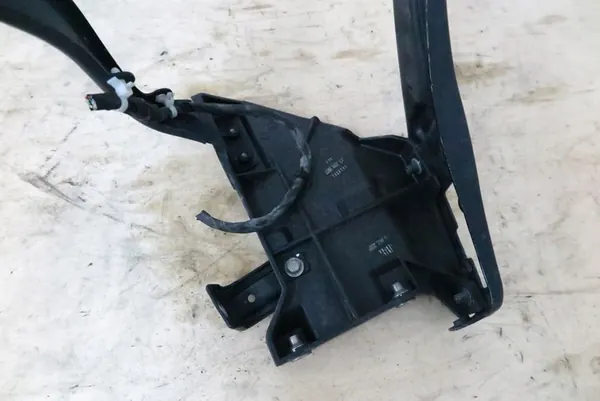 Rivestimento destro Mercedes W212 A2126204600 image 6