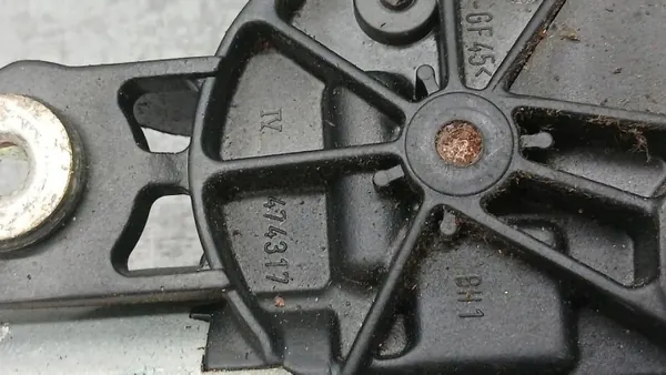 Achterruitenwissermotor OEM 3B9955711C voor VW Passat B5 image 6