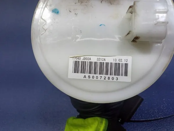 Nissan OE Bränslepumpsflytare OEM 17040JD02A image 4