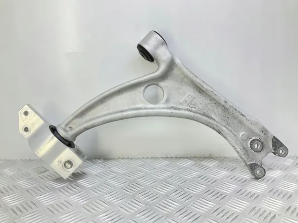 Braccio di controllo Audi Q3 8U image 3