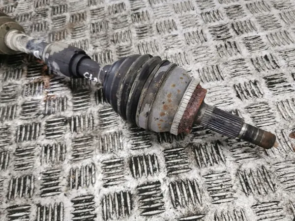 Höger framaxel Toyota Avensis T250 2007 image 3