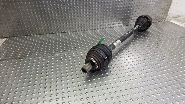Höger Bakaxelhalva OEM S26372762 - Begagnad image 3