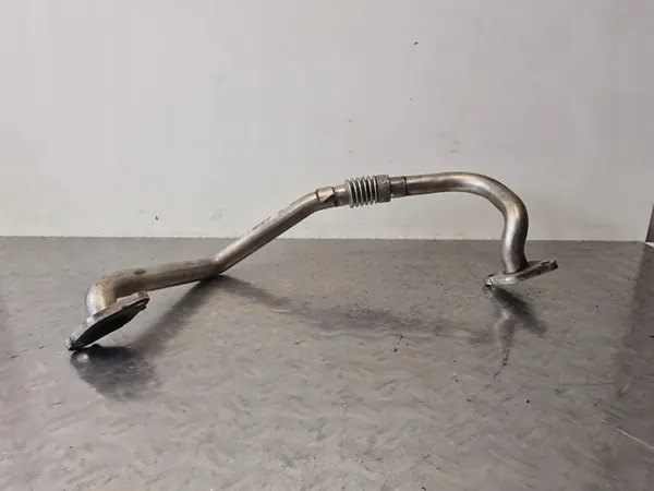 EGR Pakoputki OEM 03L131521AD Audi 2.0 TDI:lle image 3