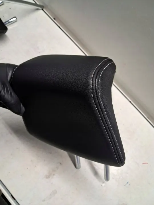 Peugeot 2008 I Rücksitzkopfstütze OEM GRZ20790 image 4