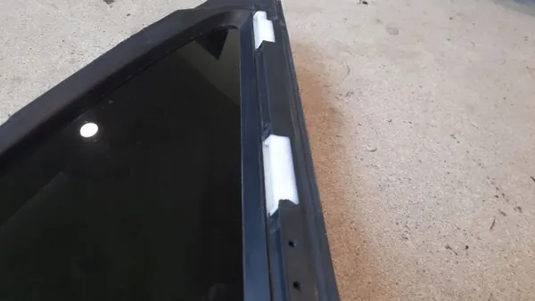 Mercedes-Benz OEM A2386708700 Vidro traseiro esquerdo image 3