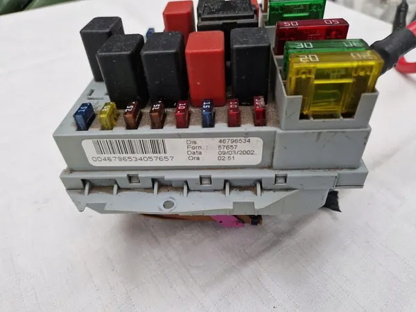 BSI-module Fiat Stilo 2001-2007 1.2 46796534 image 2