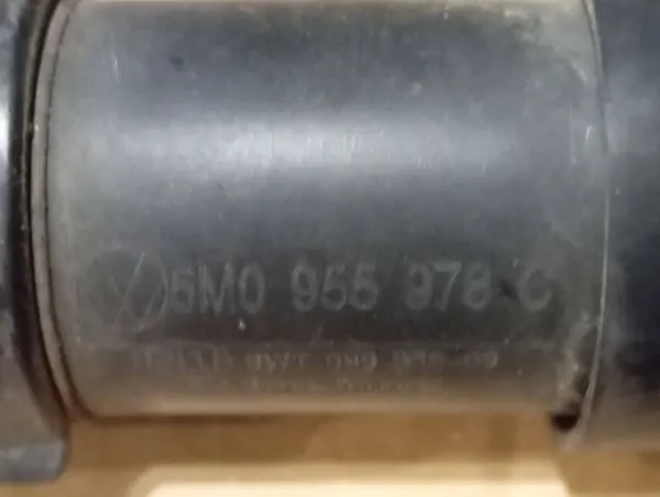 VW GOLF PLUS RIGHT HEADLIGHT WASHER 5M0955978C image 8