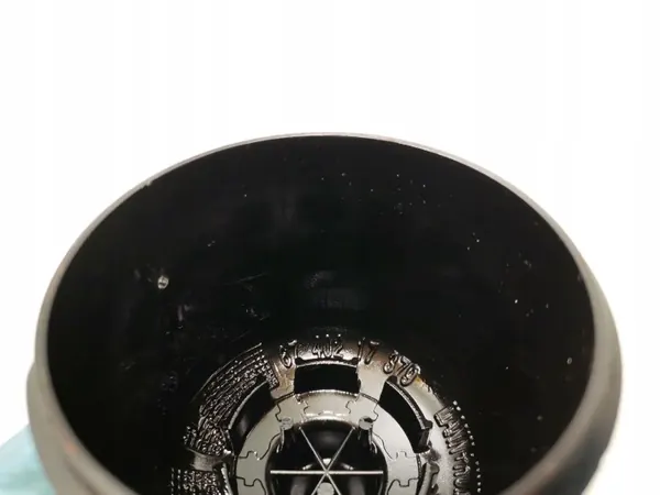 Mercedes-Benz Ölfilterdeckel OEM 6740217379 - Gebraucht image 4