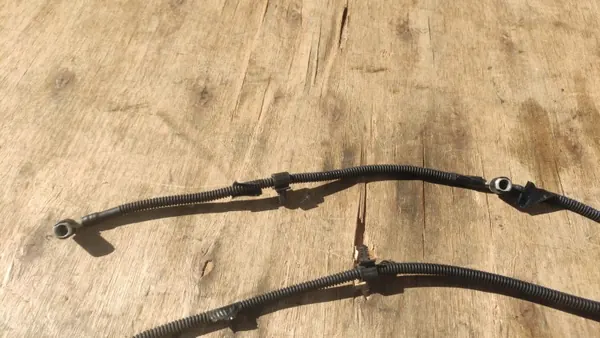 Framrutsprutarrör OEM GJ54-17K605-AD Ford Kuga MK2 image 3