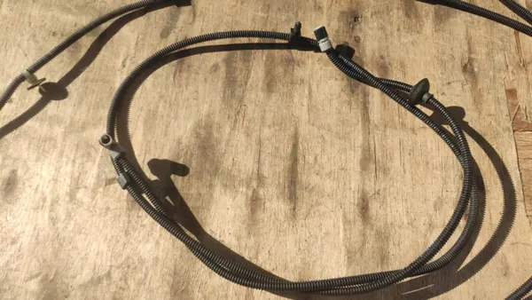 Framrutsprutarrör OEM GJ54-17K605-AD Ford Kuga MK2 image 5