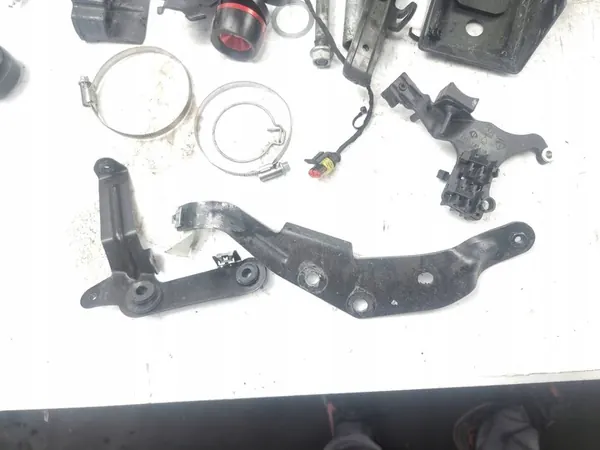 Boulon Ducati Supersport 950 S image 4