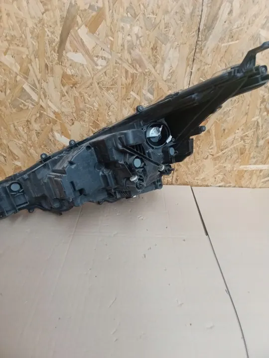 Faro derecho OEM LMKJI754 para Toyota Corolla E21 image 6