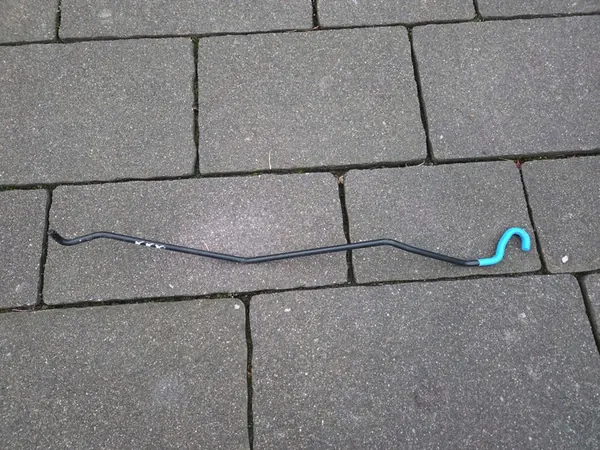 PEUGEOT 2008 I Suporte do Capô 2013-2019 image 1