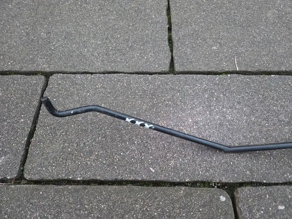 PEUGEOT 2008 I Suporte do Capô 2013-2019 image 2