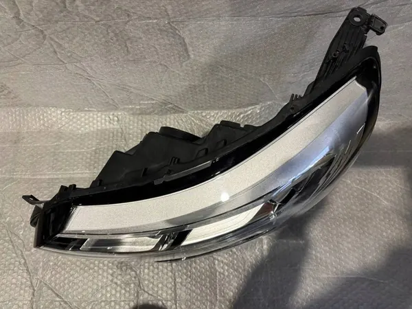 Vasen ajovalaisin Renault Megane IV image 3