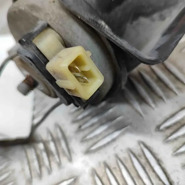 Buzina Peugeot 5008 2011 image 6