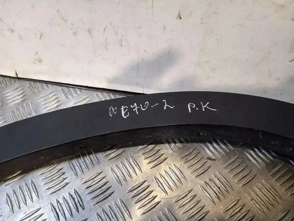 BMW X5 E70 Front Left Wheel Arch Cover OEM image 2