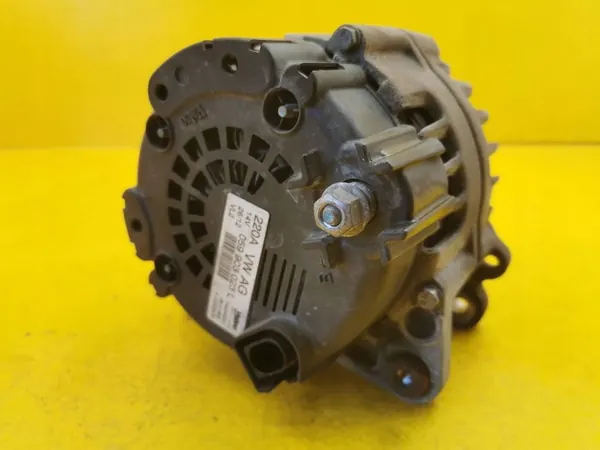 VW Touareg II 3.0 TDI Vaihtovirtageneraattori 059903023L image 3