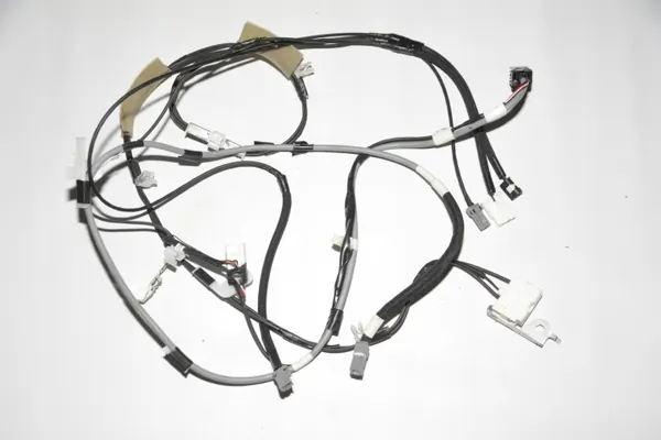 Câble Prise USB OEM 86190-42040 pour Toyota Auris II image 3