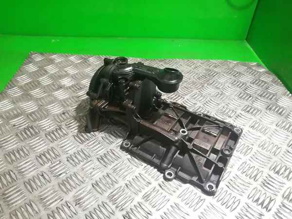 Moottorin öljypumppu BMW N47D20C F30 F20 image 3