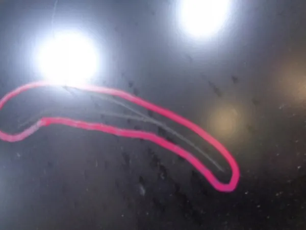 Mitsubishi OE MN161899 motorhuv image 5