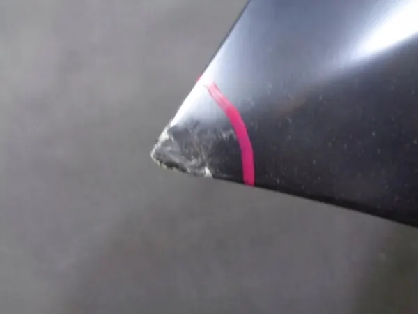 Mitsubishi OE MN161899 motorhuv image 6