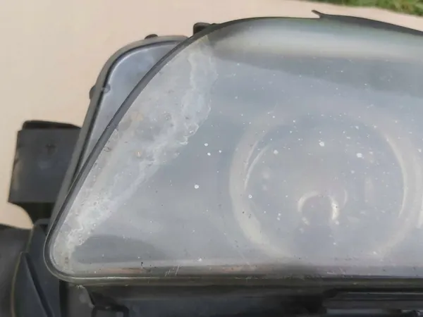 Farol dianteiro esquerdo H7 BMW F10 F11 pré-facelift image 2