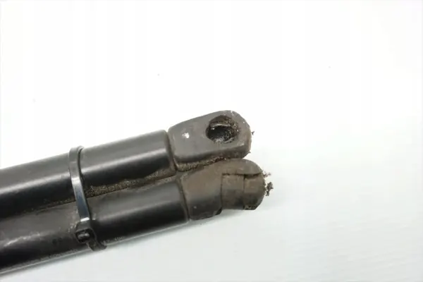 Vauxhall Antara bakluckdämpare OEM 95917196 image 5