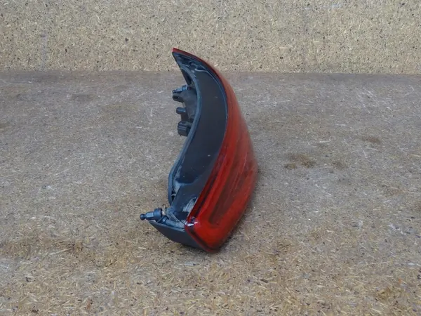 AUDI Q3 8U 11-14 Lámpara LED Trasera Derecha 8U0945094H image 3