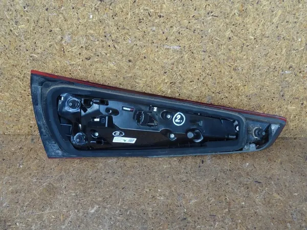 AUDI Q3 8U 11-14 Lámpara LED Trasera Derecha 8U0945094H image 7