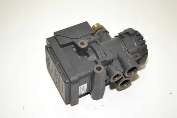 Mercedes EBS-klep OEM A0004295724 voor Actros 11-18 image 4