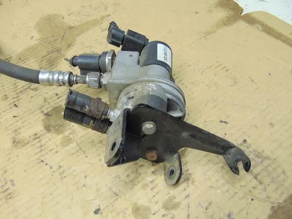 Válvula de pressão CNG VW Caddy III 2.0 Gasolina image 3