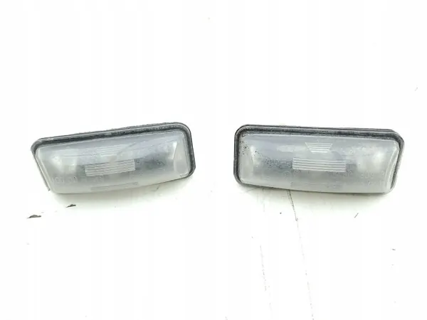 Luz de matrícula Toyota GT86 2013 OEM AMD216077 image 2