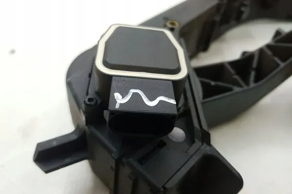 Gaspedaal MERCEDES-BENZ CLS (C219) 2006 image 9