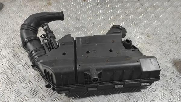 Fiat Ilmansuodattimen kotelo OE 51947321 image 5