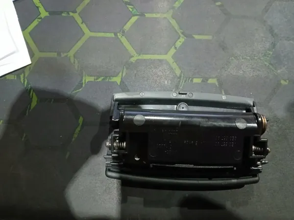 Audi A4 B6/B7 Achter Asbak OEM 8E0857961A image 3