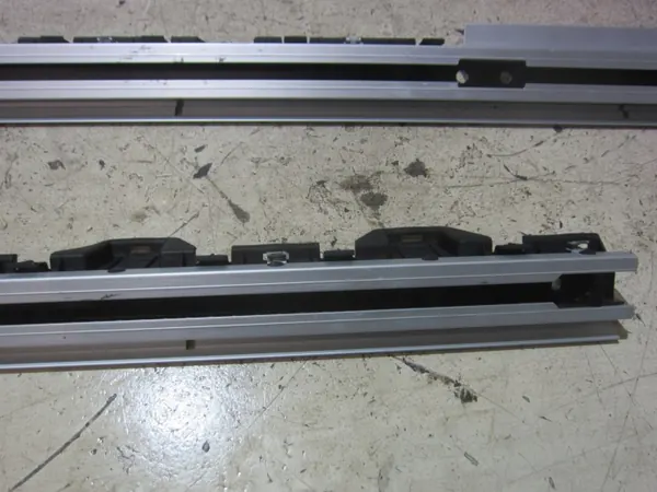 Guide de Rail de Toit BMW X5 F15 OEM 7331364 Gauche/Droite image 4
