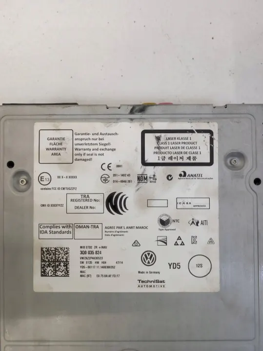 OEM 3Q0035824 MIB Multimedia-yksikkö VW Passat B8 image 6