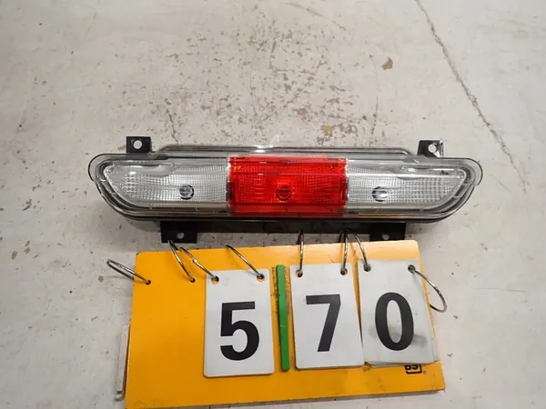 Lanterna Traseira Antiniebla FIAT 500 II 2020- OEM 00521404210 image 2