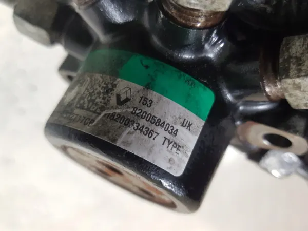 Distribuidor de combustible H8200334367 para Nissan Renault Dacia image 8