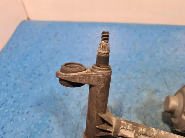 Mécanisme moteur essuie-glace VW Touran OEM 1T0955024E image 5