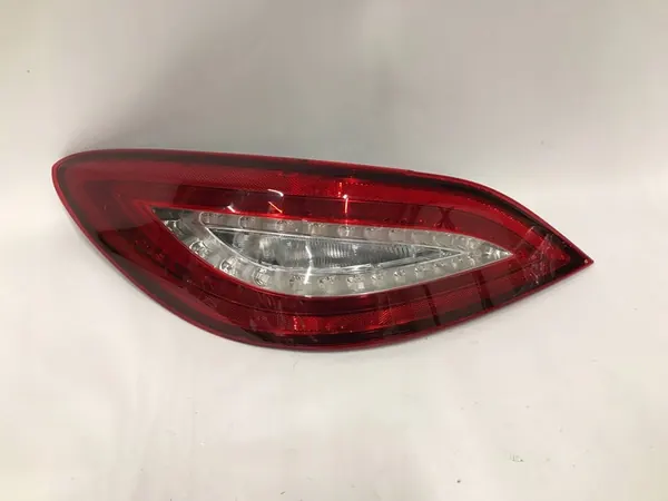 Linker Achterlicht Mercedes CLS W218 a2189067700 image 2